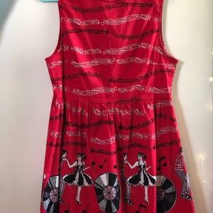 Retro Music Lovers Dress!